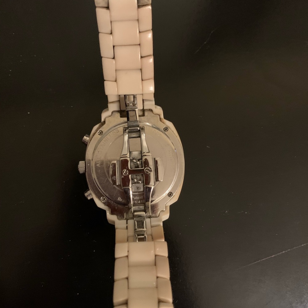 Michael Kors white bracelet watch - Picture 3 of 4